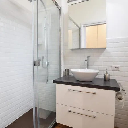 Beach Front Apartment In Giardini Naxos جيارديني ناكسوس