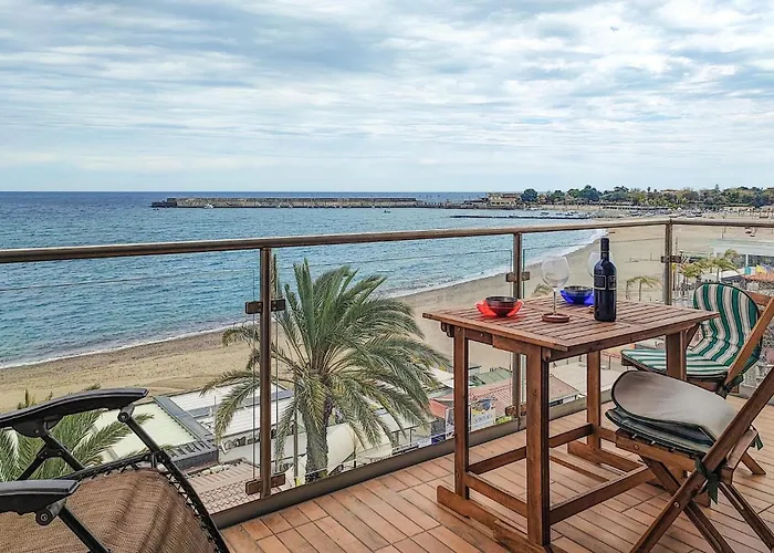 Cozy In ジャルディーニ・ナクソス